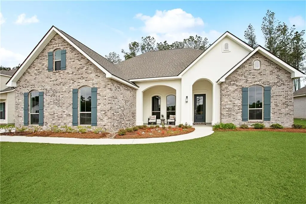 39075 Taylor Street, Pearl River, LA 70452 - Image #1