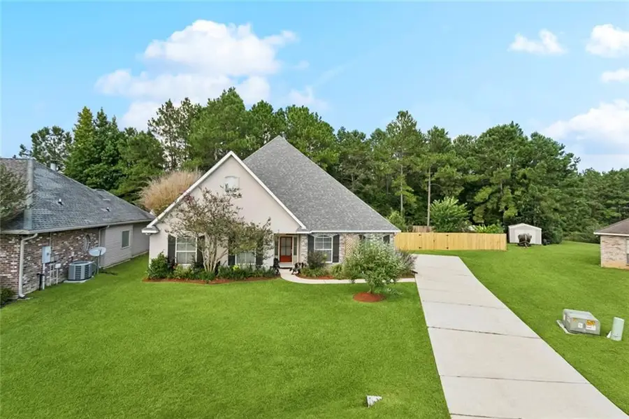 105 Joyce Court, Covington, LA 70433 - Image #2