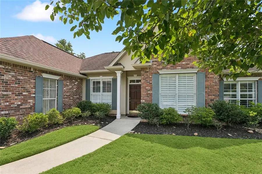 1353 Albert Street, Mandeville, LA 70448 - #2