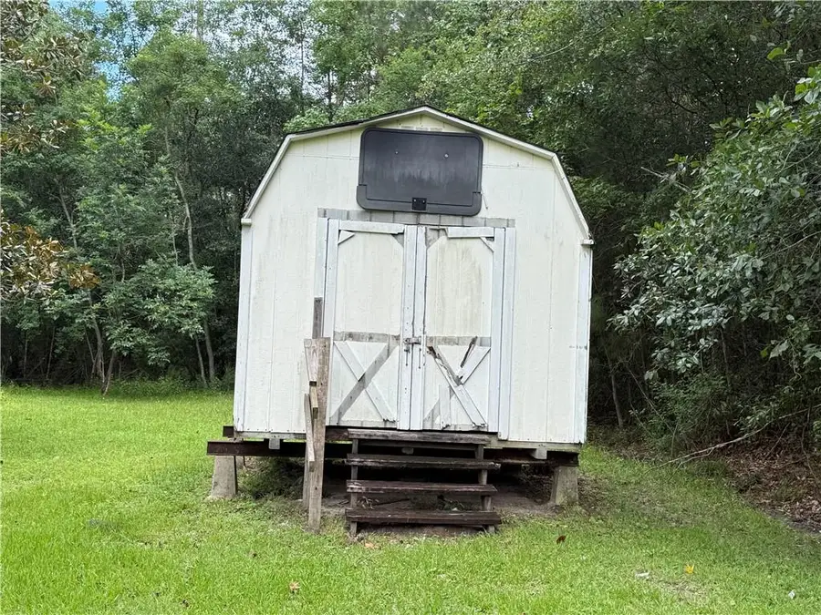 30097 Tracy Drive, Lacombe, LA 70445 - Image #2