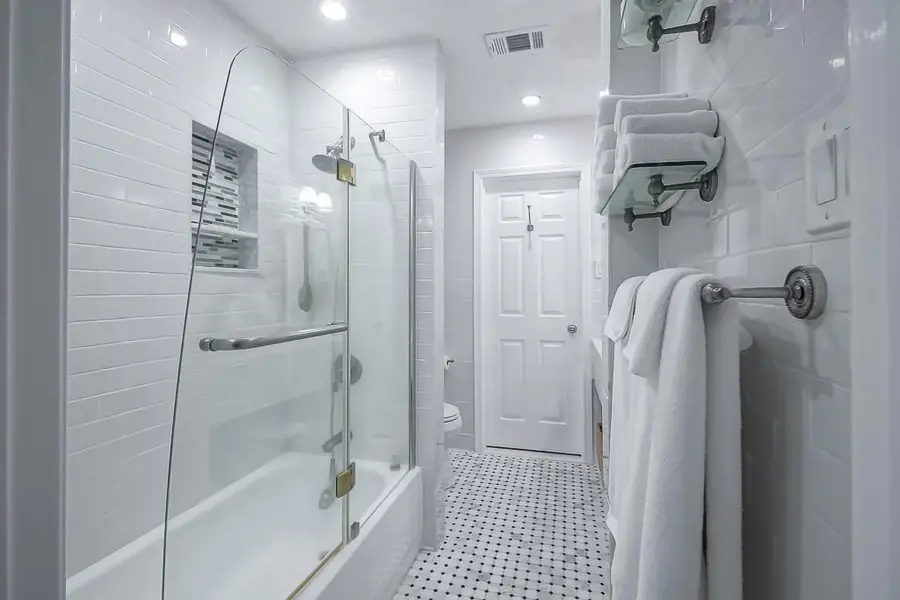 919 W Rothland Street #D, Gonzales, LA 70737 - Image #3