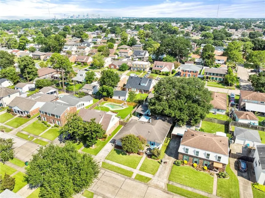 2157 Leslie Street, Gretna, LA 70056 - Image #2