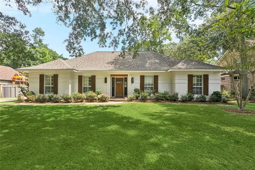555 Laura South Drive, Mandeville, LA 70448 - Image #1