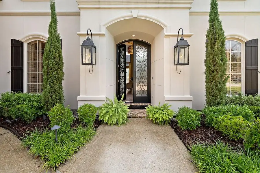 74 Robyn Place, Mandeville, LA 70471 - Image #2