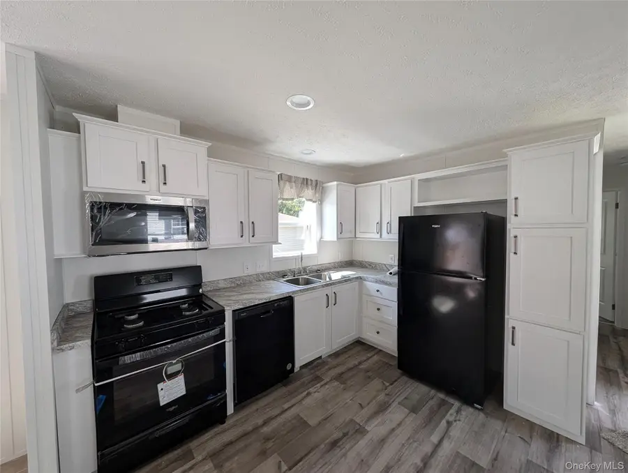 3146 Route 9w #8A, New Windsor, NY 12553 - #3