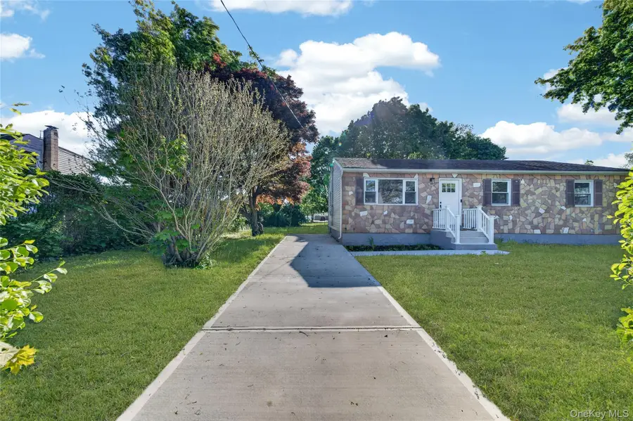 118 S 31st Street, Wyandanch, NY 11798 - #2