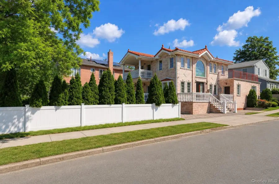 24809 Rushmore Avenue, Douglaston, NY 11362 - #2