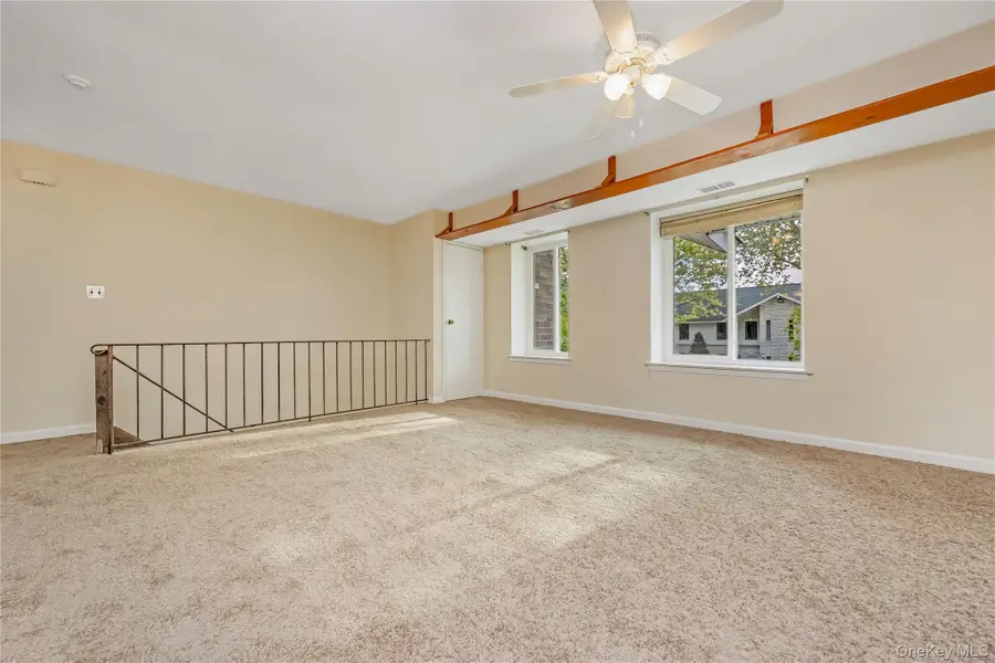 10 Aspen Court #10, Coram, NY 11727 - #3