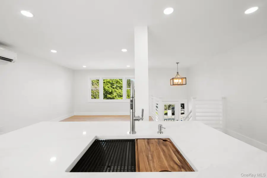 18 Highland Avenue, Warwick, NY 10990 - #2