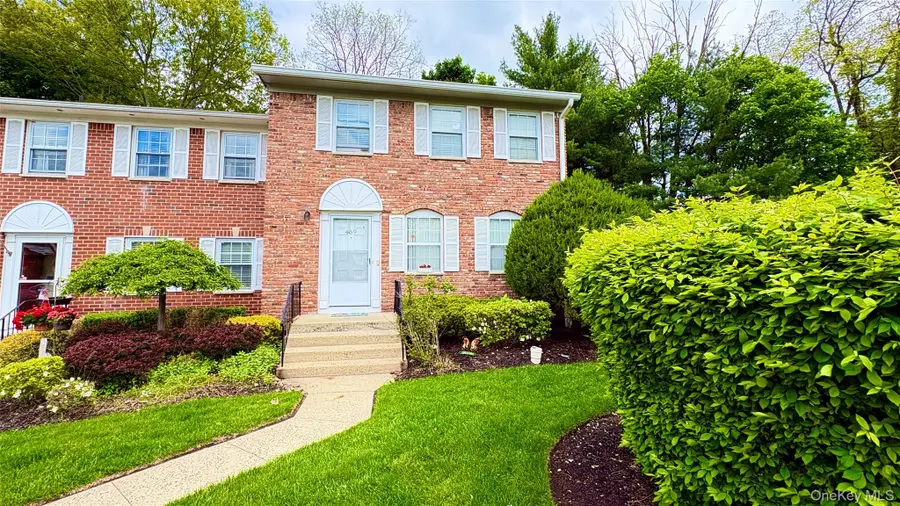 459 Hopi Court, Suffern, NY 10901 - #2