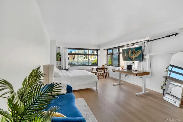 4-74 48th Avenue #4G, Long Island City, NY 11109