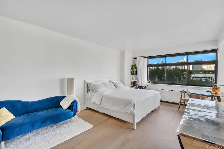4-74 48th Avenue #4G, Long Island City, NY 11109 - #2