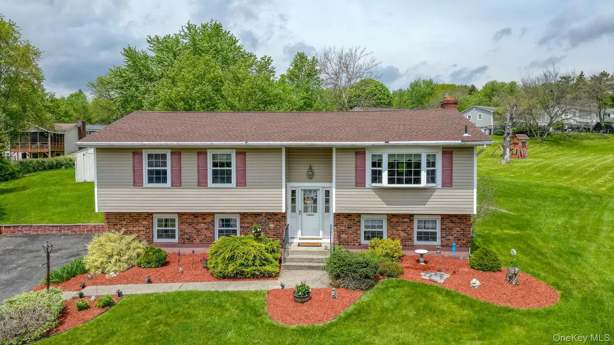 11 Alden Court, Fishkill, NY 12524 - #1