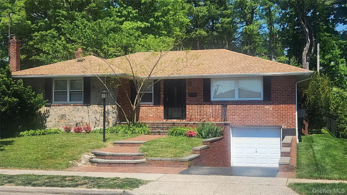 205 Halsey Avenue, Jericho, NY 11753 - #1