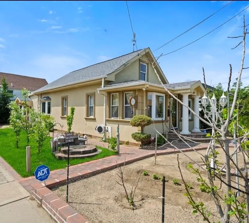 115 Bayswater, Inwood, NY 11096 - #1