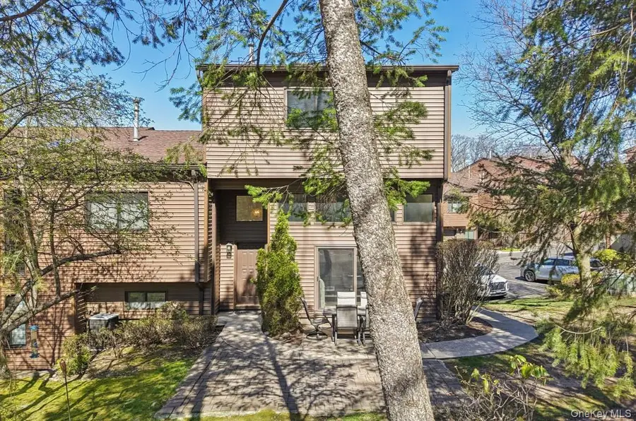36 Tulip Court, Nanuet, NY 10954 - #3