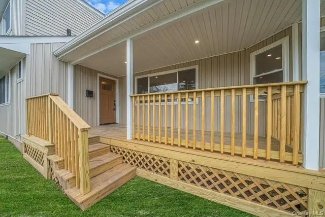 5 Cheryl Lane, North Babylon, NY 11703 - #3