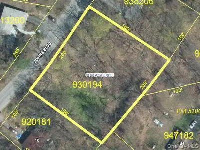 20-22 Johns Boulevard, Poughkeepsie, NY 12603
