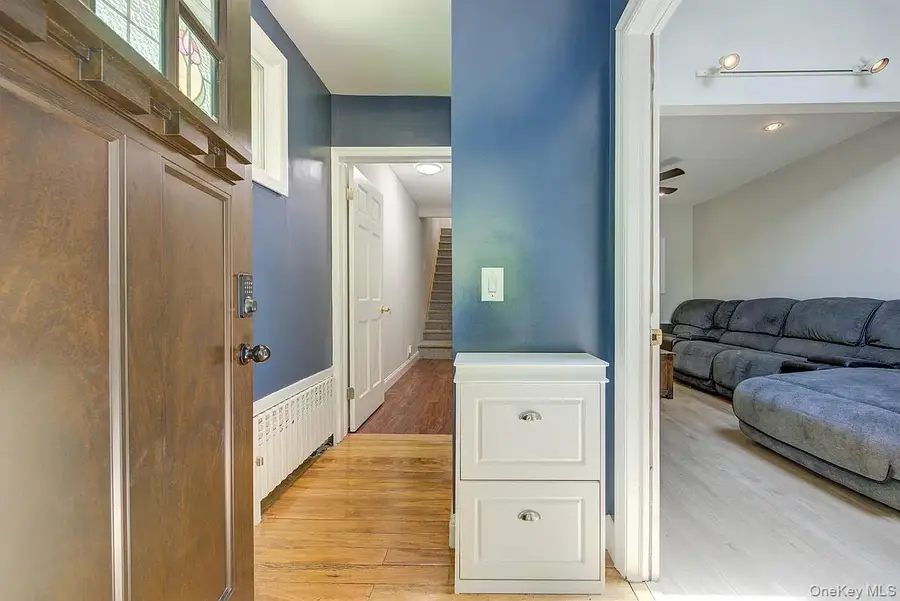 90-10 69th Avenue, Forest Hills, NY 11375 - #3