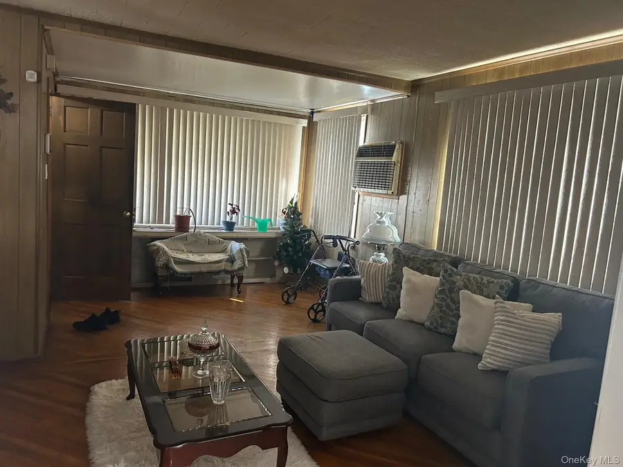 11636 197th Street, Jamaica, NY 11412 - #2