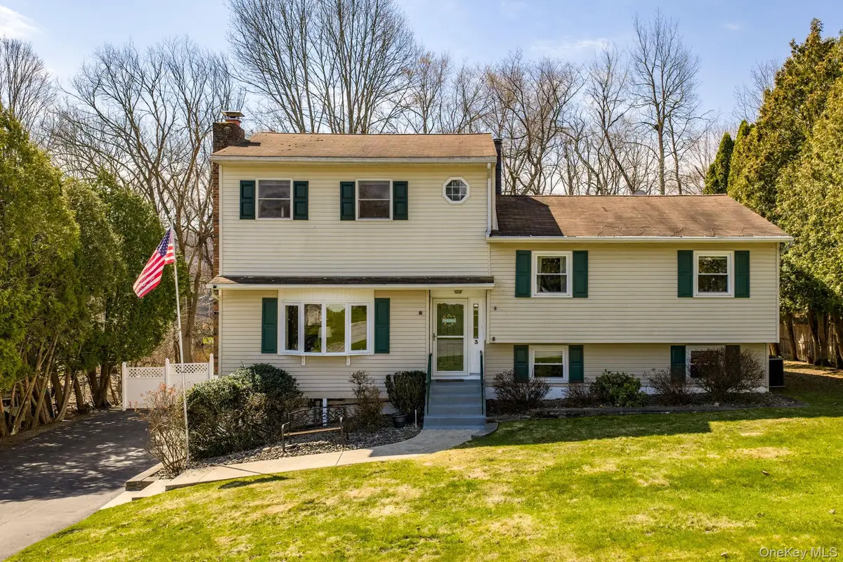 3 Puritan Lane, Washingtonville, NY 10992 - #1