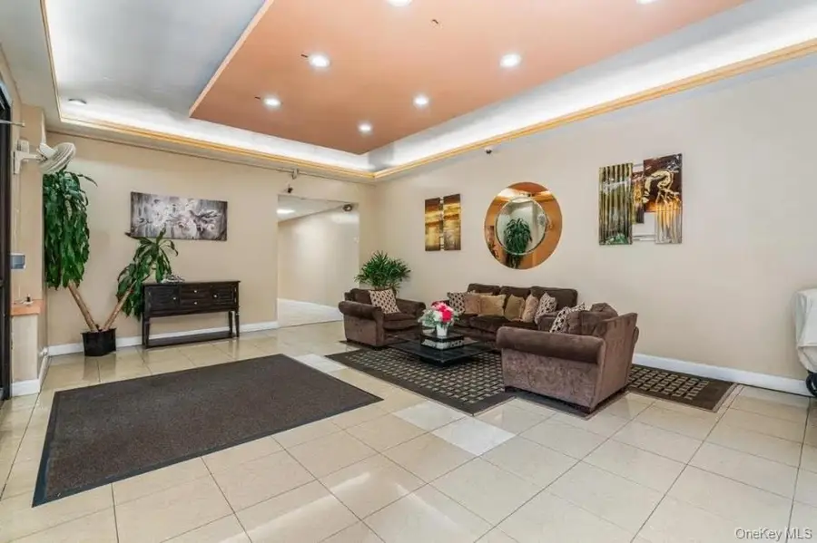 67-25 Dartmouth Street #3K, Forest Hills, NY 11375 - #2