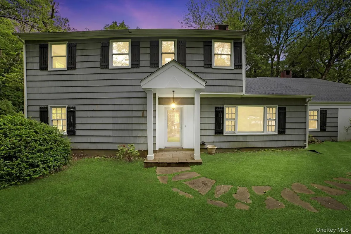 10 North Lane, Chappaqua, NY 10514 - #1