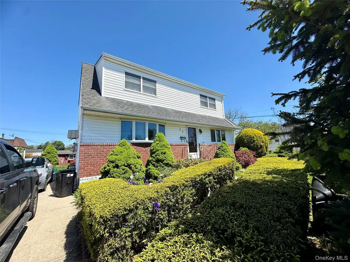 22 Beach Avenue, Copiague, NY 11726 - #1