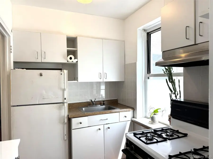 141-24 78th Road #3A, Flushing, NY 11367 - #3