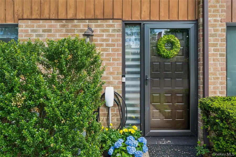 23 The Hamlet, Pelham, NY 10803 - #2
