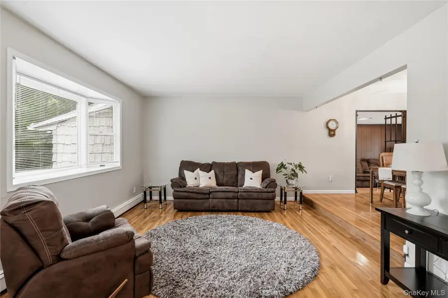 289 Central Avenue, Bohemia, NY 11716 - #3