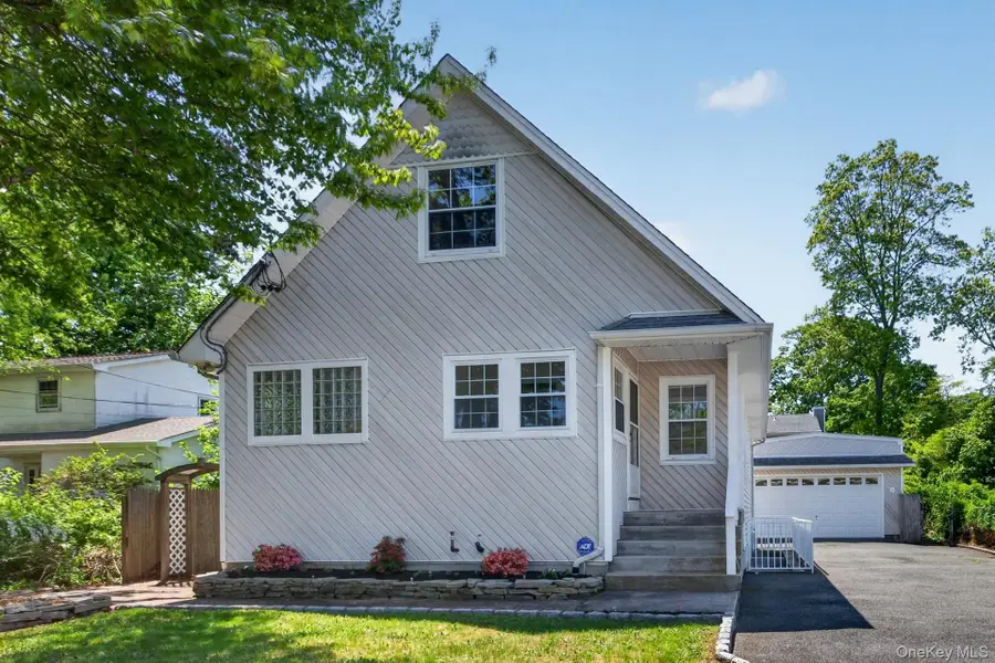 180 Cranberry Drive, Mastic Beach, NY 11951 - #2