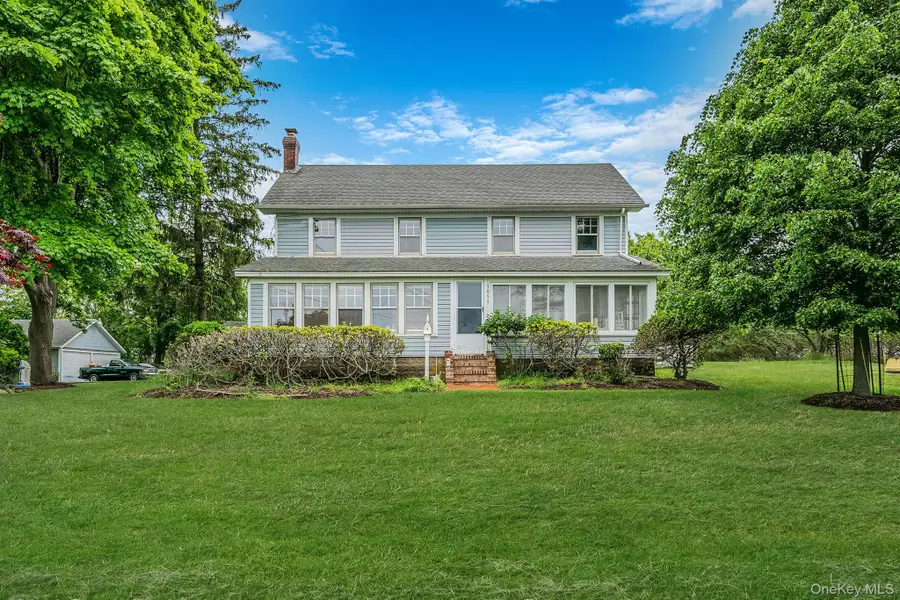 1055 Oregon Road, Mattituck, NY 11952 - #3
