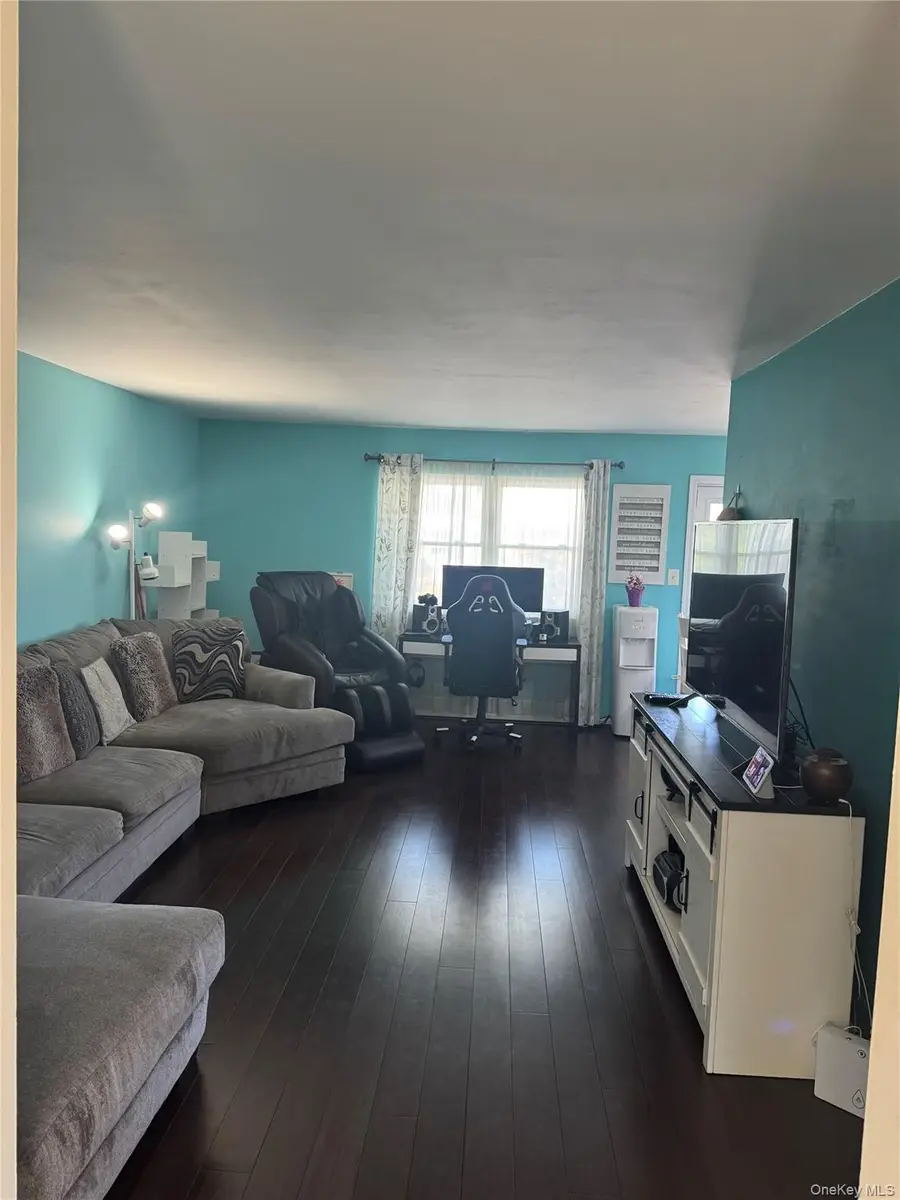 16 Milford Lane #7R, Suffern, NY 10901 - #2