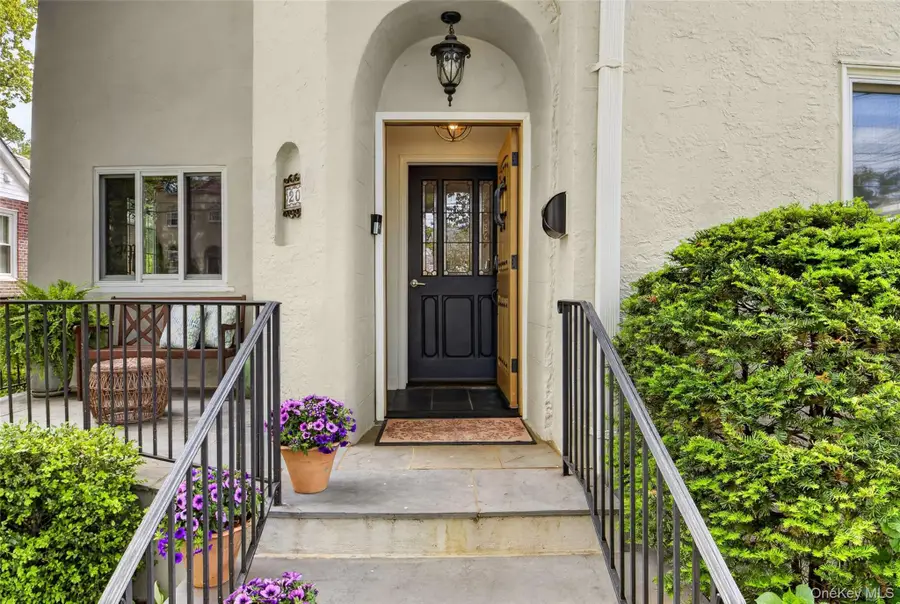 20 Raynor Avenue, Mount Vernon, NY 10552 - #3