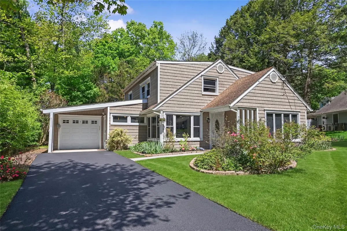 94 E East Way, Mount Kisco, NY 10549 - #1