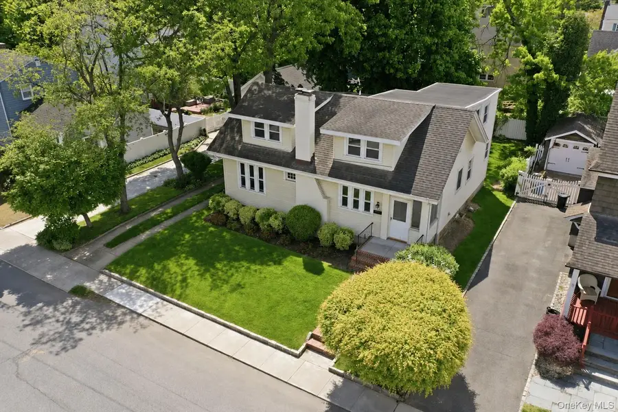 176 Wright Avenue, Malverne, NY 11565 - #2