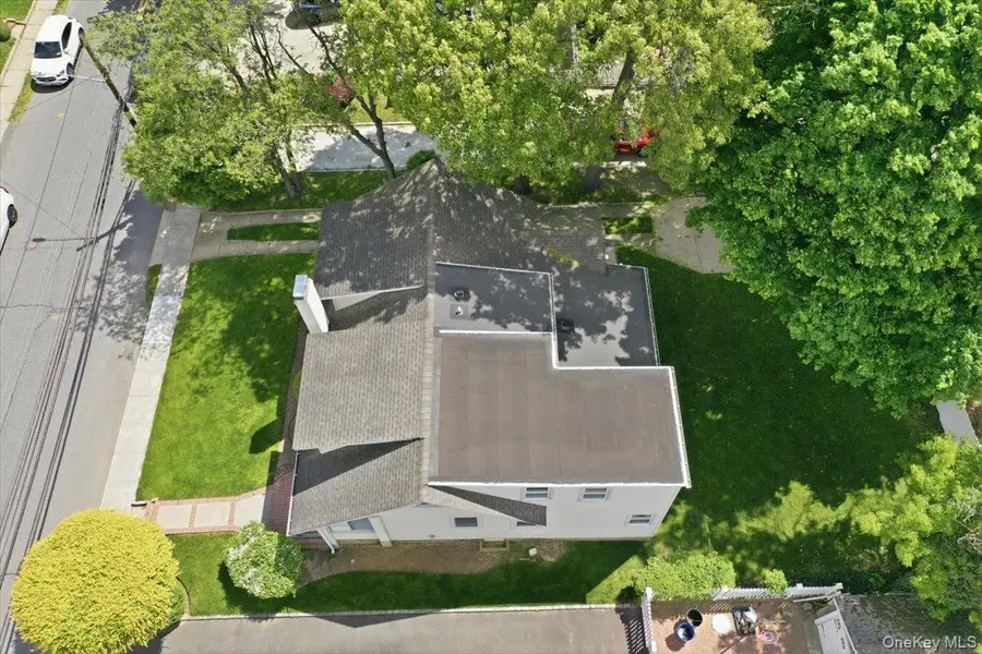 176 Wright Avenue, Malverne, NY 11565 - #3