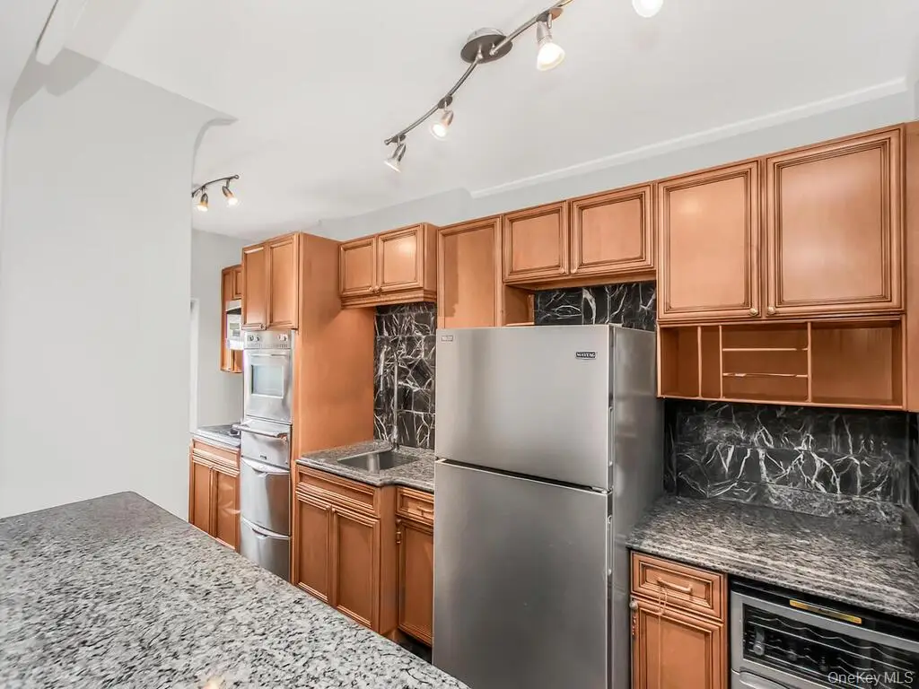 470 N Broadway #B34, Yonkers, NY 10701 - #1