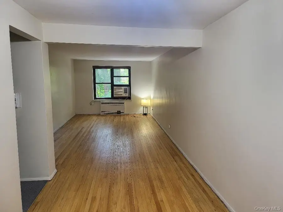 87-50 204 Street #B46, Hollis, NY 11423 - #2