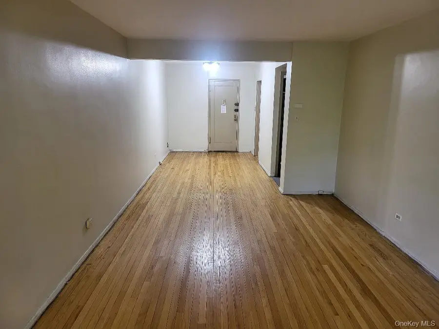 87-50 204 Street #B46, Hollis, NY 11423 - #3