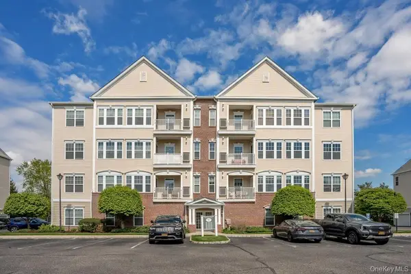 1927 Finch Lane, Central Islip, NY 11722