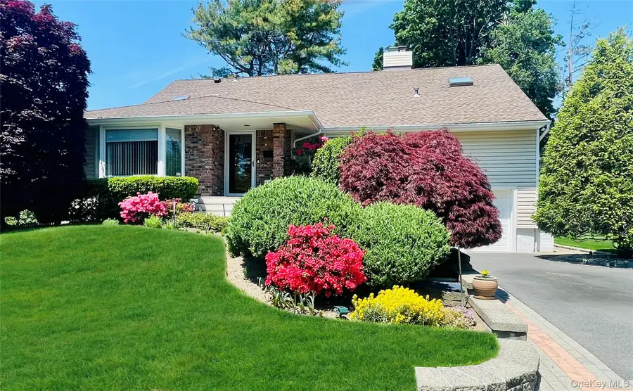 53 Hightop Lane, Jericho, NY 11753 - #3