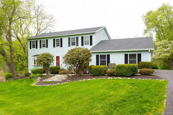5 Rolling Green Lane, Wappingers Falls, NY 12590