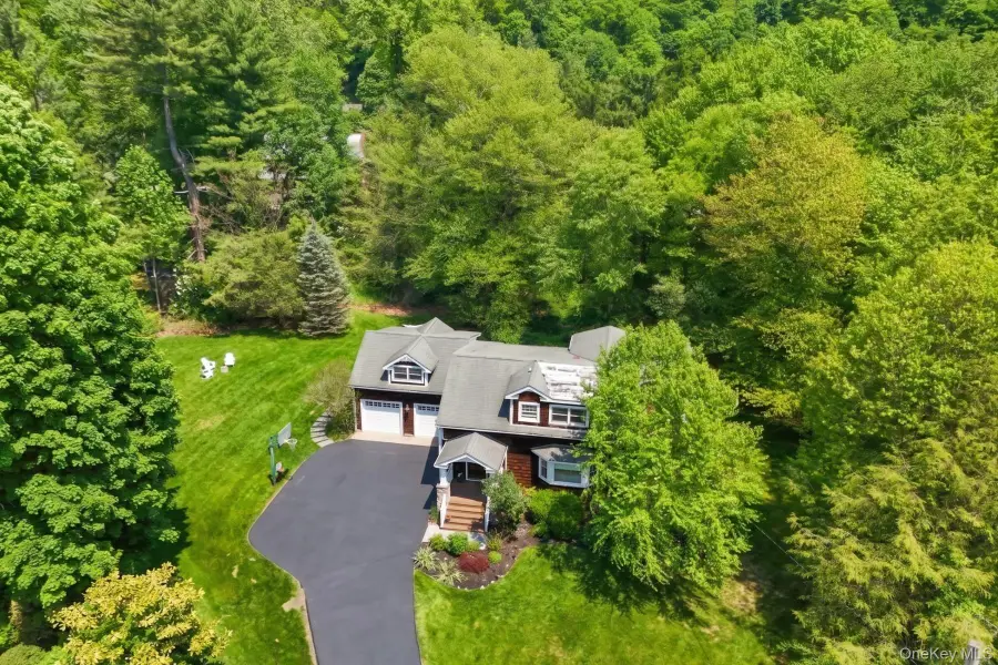 17 Woodbrook Road, Pleasantville, NY 10570 - #2
