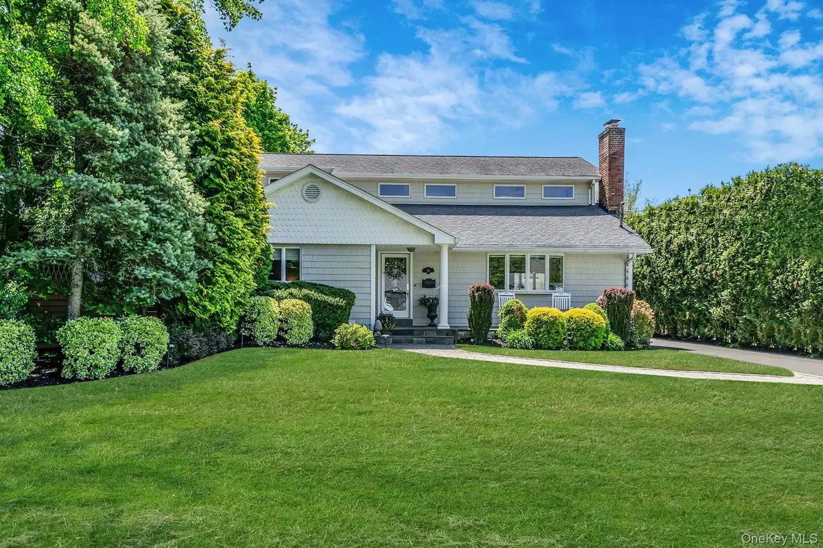 36 Manitton Court, Islip, NY 11751 - #1