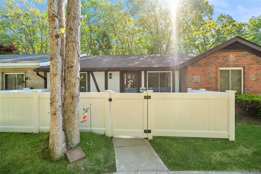 128 Birchwood Road, Medford, NY 11763 - #3