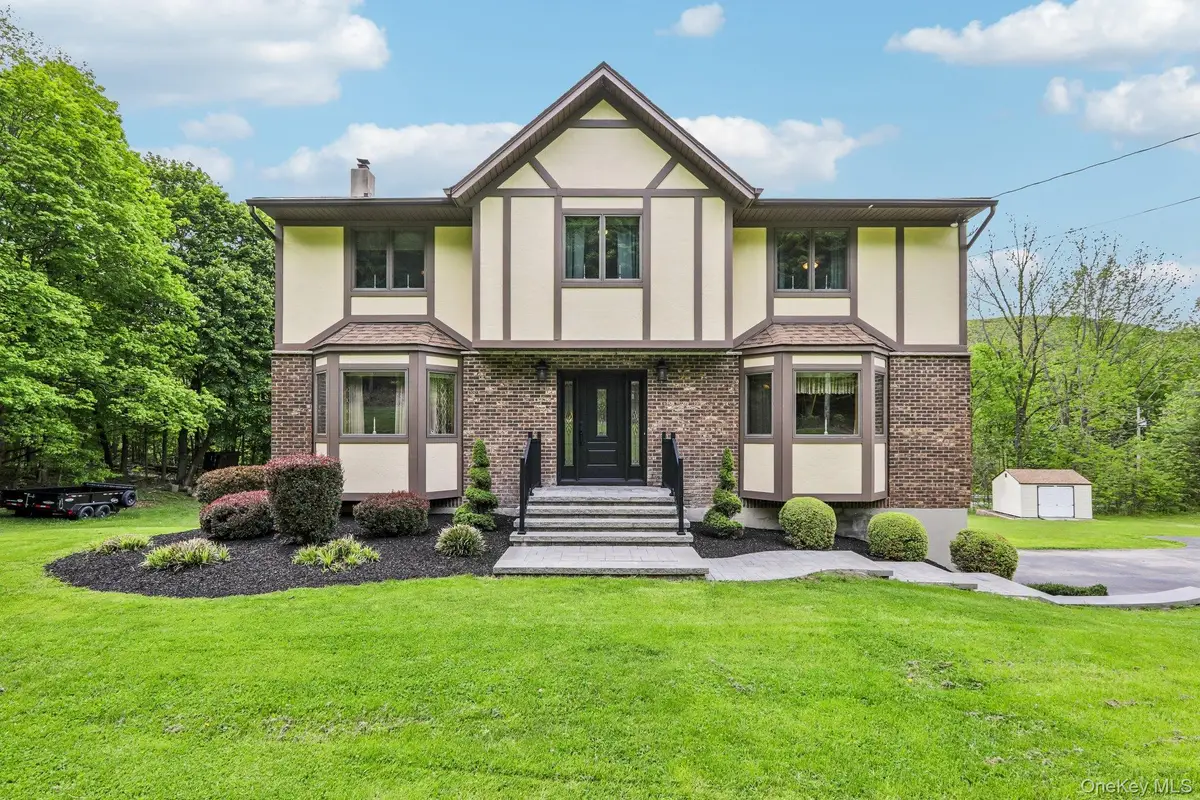 109 Woodbury Road, Highland Mills, NY 10930 - #1