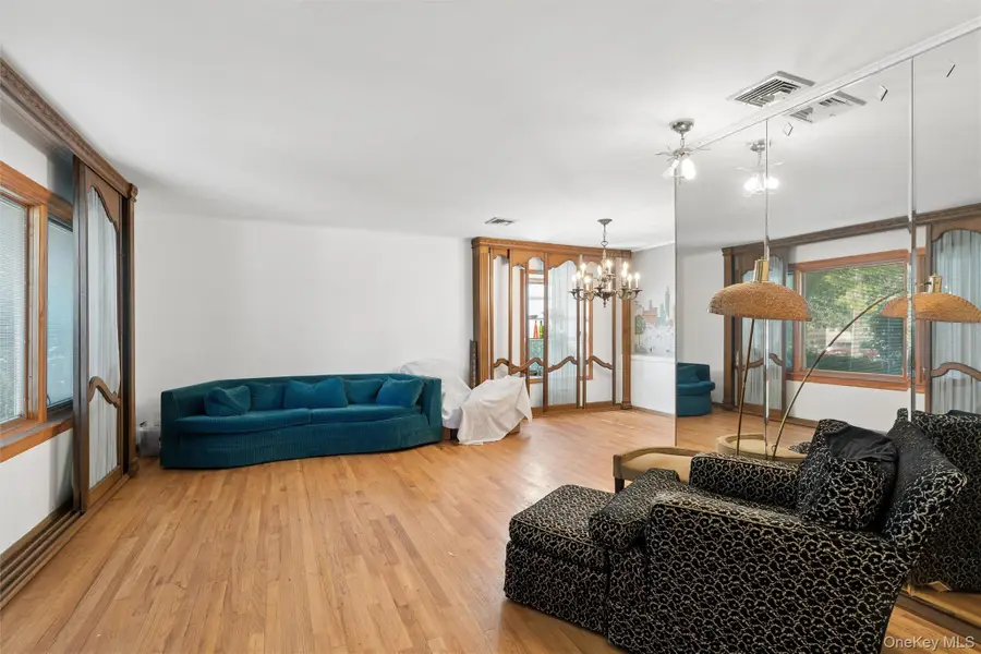15142 24th Avenue, Whitestone, NY 11357 - #3