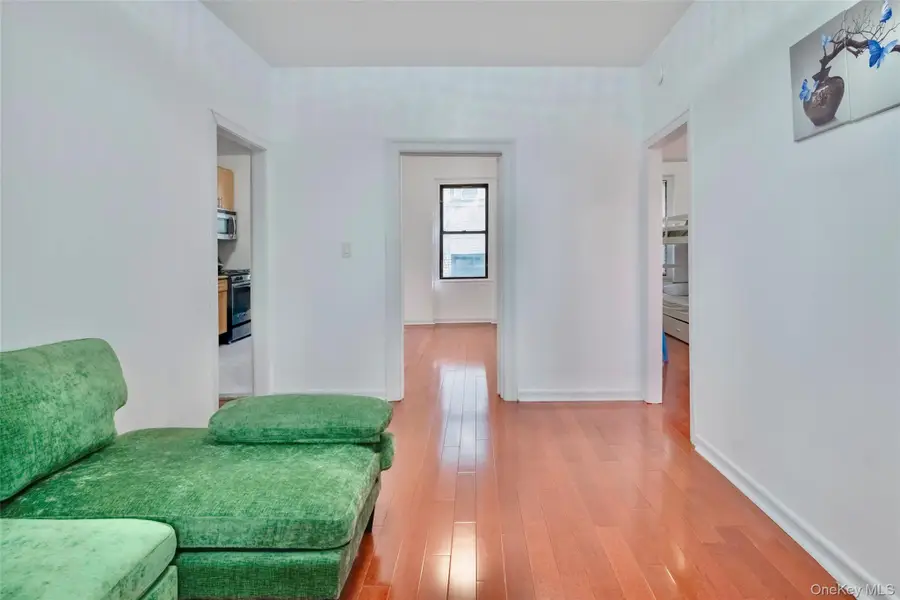 21-77 33rd Street #2A, Astoria, NY 11105 - #2